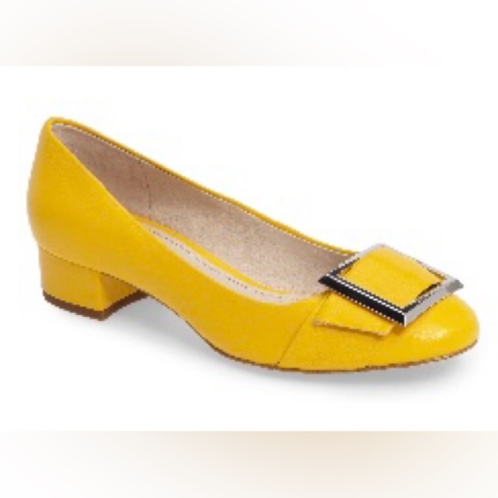 Louise et Cie Brianna Buckle Toe Pump